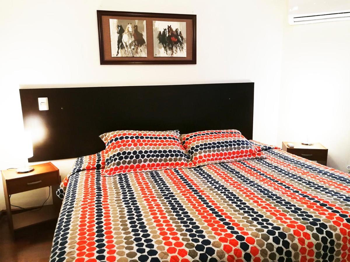 Santiago Town Suites Zewnętrze zdjęcie